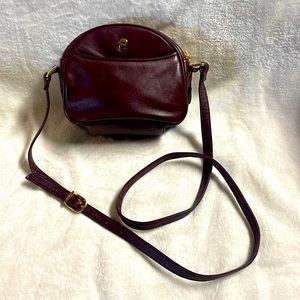 Vtg Etienne Aigner Crossbody Handbag Small Oxblood Shoulder Bag with keyring